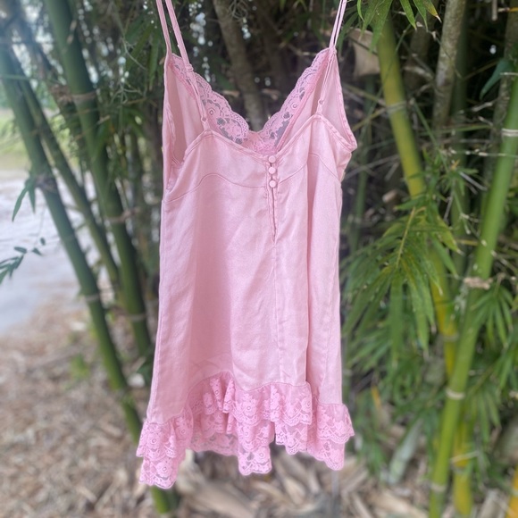 VS Silk Babydoll 💘 - Picture 3 of 12